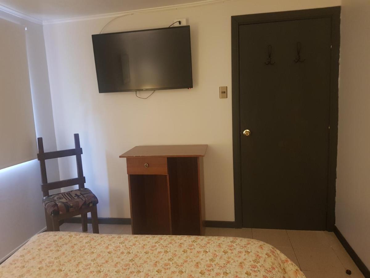 טמוקו Hostal Centro Montt מראה חיצוני תמונה